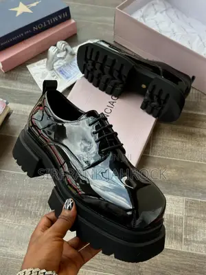Premium Quality Shoes (Fully Boxed)