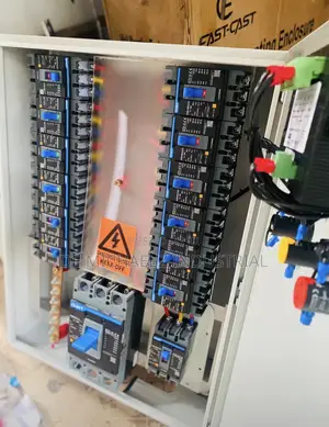 13ways Distribution Board 400a Mains and 100a Outgoing