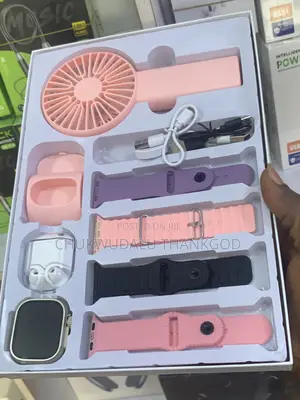 D96 Plus Smartwatch With Unique Combination