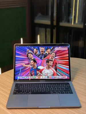Laptop Apple MacBook Pro 2018 16GB Intel Core I7 SSD 512GB