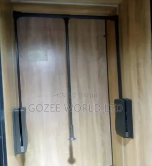 Black Wardrobe Hanger Lifter