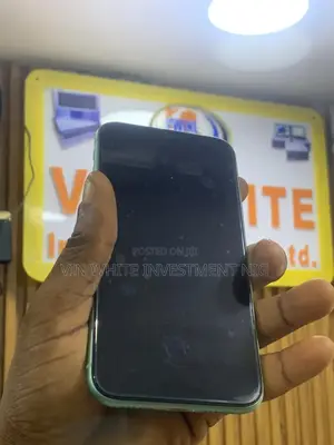 Apple iPhone 11 128 GB Green