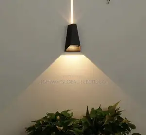 Outdoor Cast Courtyard Porch Light / Up/Down Water Proof