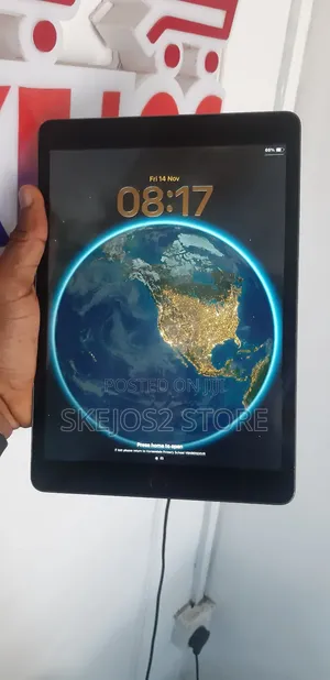 Apple iPad 10.2 (2021) 64 GB Gray