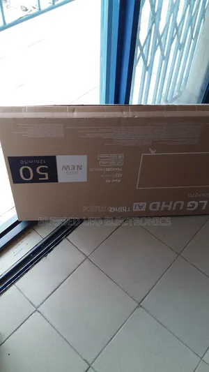 50inches Smart With Vibrant Colour