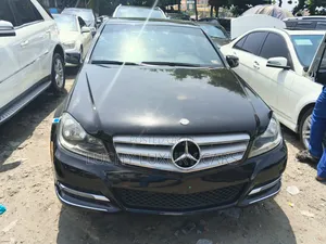Mercedes-Benz C300 Luxury 4Matic Sedan AWD (3.5L 6cyl 7A) 2013 Black