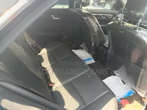 Mercedes-Benz C300 Luxury 4Matic Sedan AWD (3.5L 6cyl 7A) 2013 Black