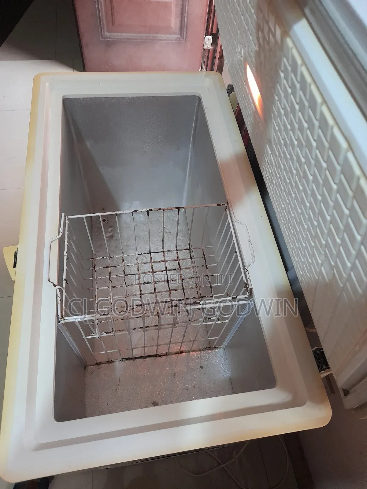 Rommer Deep Freezer