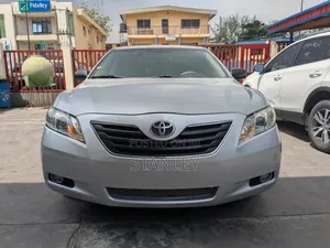 Toyota Camry XLE V6 4dr Sedan (3.5L 6cyl 6AM) 2007 Silver