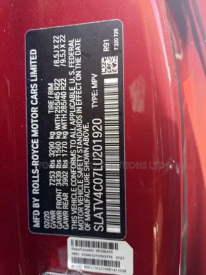 Rolls-Royce Cullinan Base 2020 Red