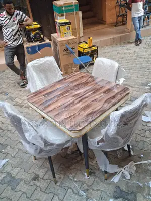 Luxury Dinning Table 4 Set Chair