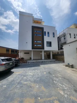 Furnished 4bdrm Duplex in Maryland for sale