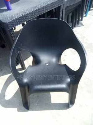 Standard Plastic Chair