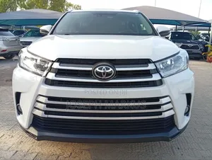 Toyota Highlander Limited 4x2 V6 (3.5L 6cyl 8A) 2018 White