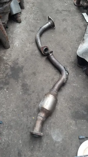 Centre Catalyst for Toyota Rav4 2014 Model 4plug