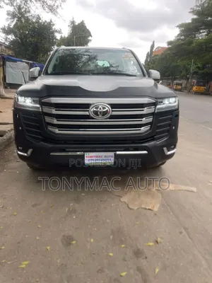 Toyota Landcruiser 2010 Edition Upgraded To 2023 Direct