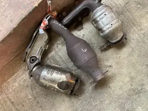 Complete Catalyst Converter Toyota Sienna 2010/2015 Model Tokunbo