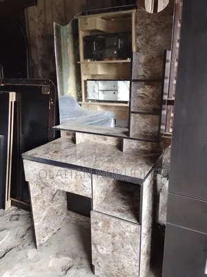 Furniture Dresser