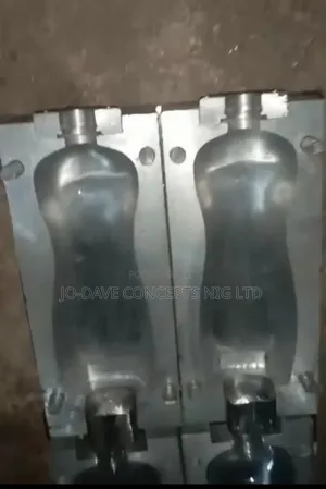 1ltr Bottle Mould