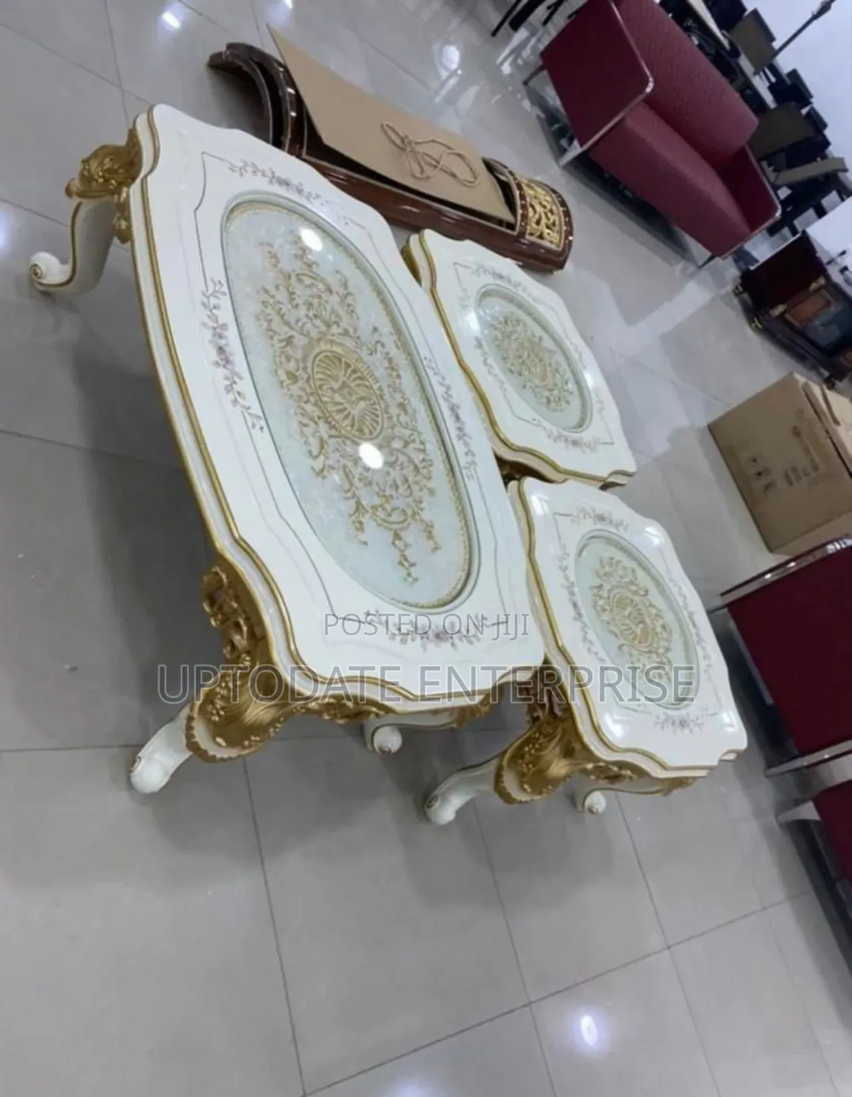 Quality Royal Center Table With 2 Chairs