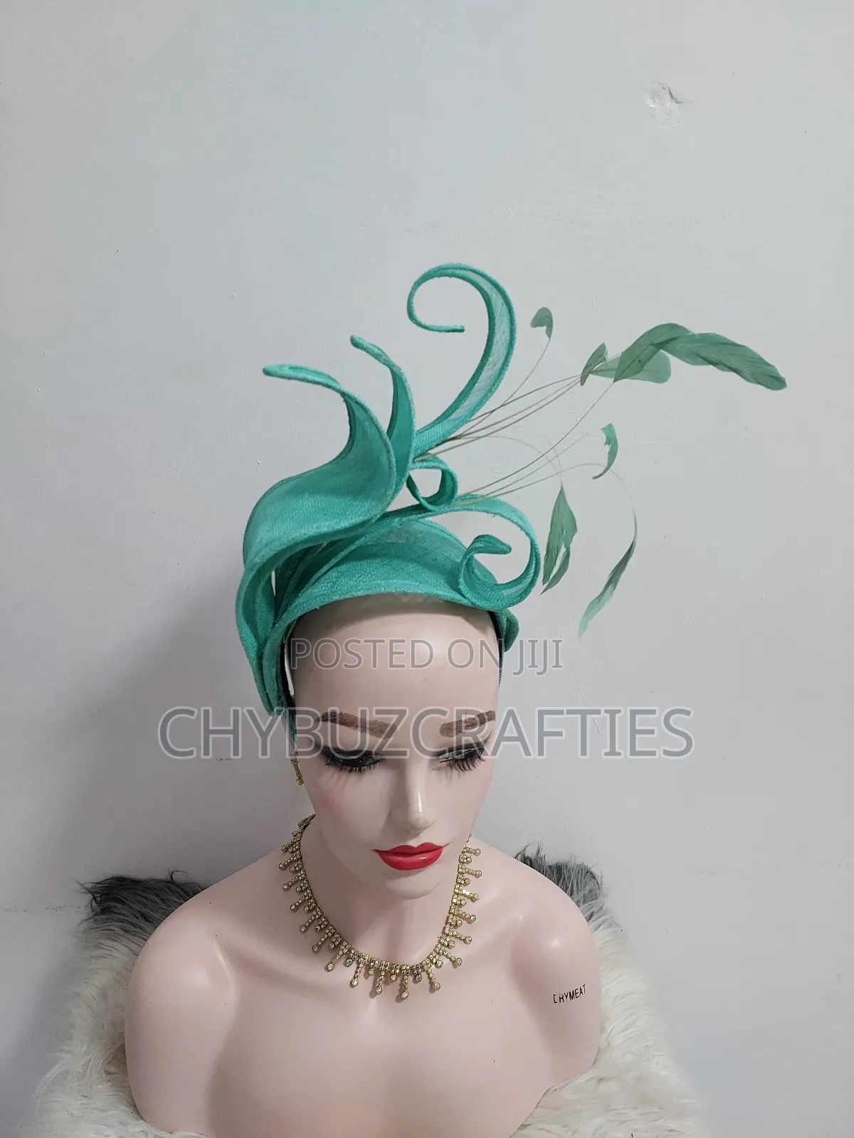 Mint Green Sinamy Facinator