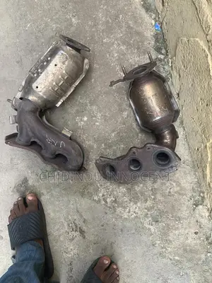 Manifold Catalyst Converter Toyota Sienna 2012-2015 Model Tokunbo