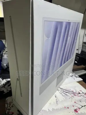 Apple iMac M4