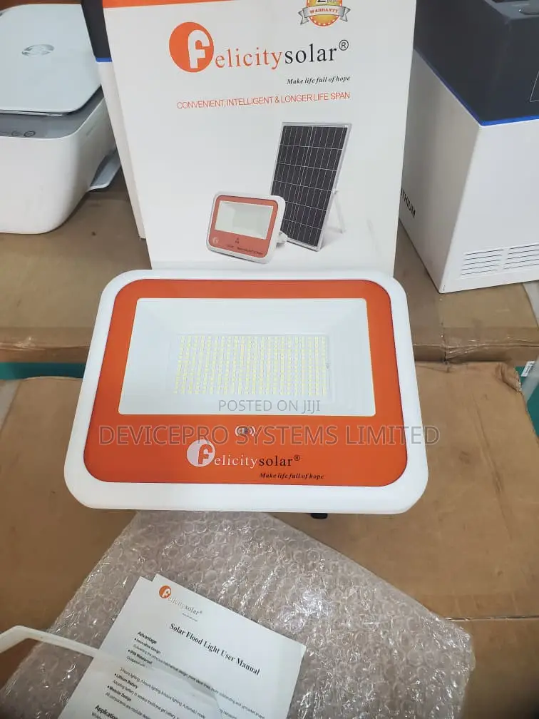 Felicity Flood Light 100w + 35w Solar Panel