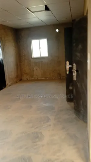 95 SQM Office Space Near Shoprite,Lugbe