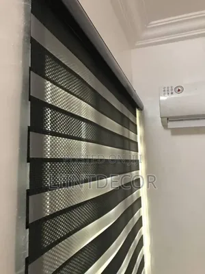 Special Sunscreen Design Day and Night Window Blinds