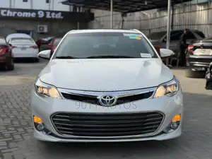 Toyota Avalon XLE Premium 4dr Sedan (3.5L 6cyl 6A) 2014 White