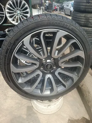 22inches Rim For Range Rover Wit Tyres