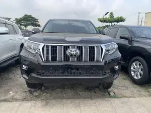 Toyota Land Cruiser Prado 4.0 2023 Black