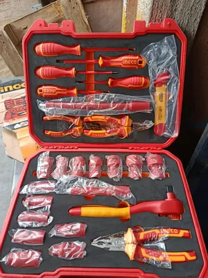 Insulated Socket and Tools Set (26pcs)