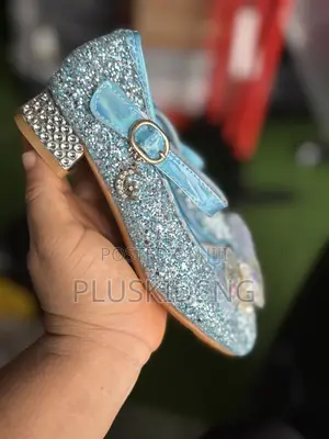 Princess Girls Shoes (Size 34)