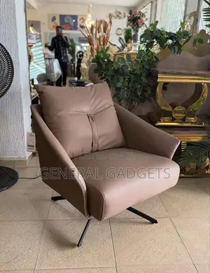 2026 Luxury Leather Swivel Chair