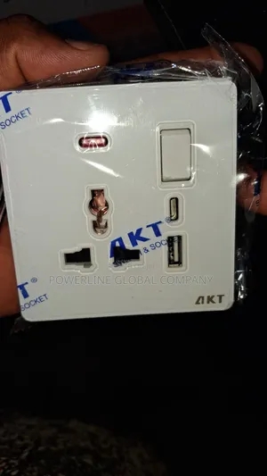 13amps Single Socket With Usb / Type C for Homes/ Restaurants/ Offices