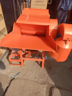 Rice Thresher Machine