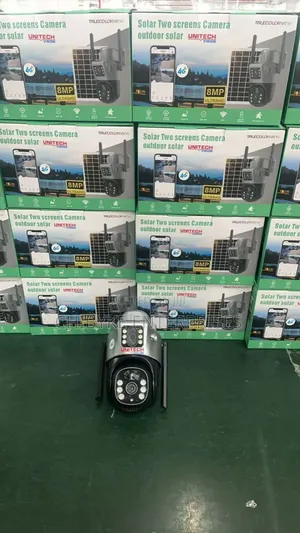 V380 Pro 4g Double Lens Solar PTZ Battery Camera