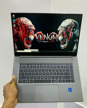 Laptop HP ZBook Studio G8 32GB Intel Core I9 SSD 1T
