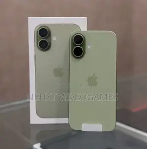 New Apple iPhone 17 256 GB Green