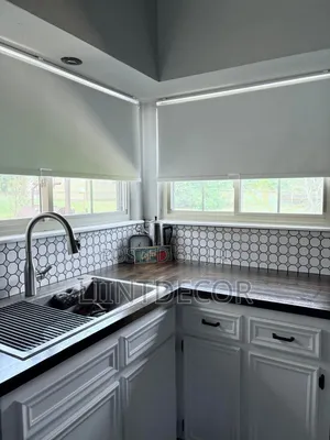 Automated Kings Roller Shade
