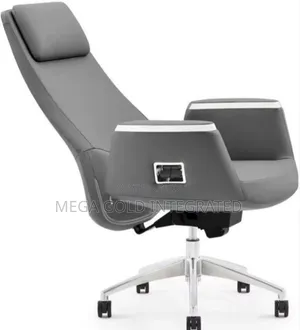 Executive Foreign Swivel Chair With Recliner