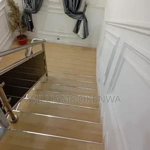American Vinyl Floor,It Is Long Lasting and Very Affordable
