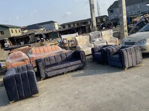 Newly Fullychest 7 Seater Sofa