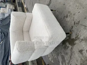Newlyweds Single Sofa