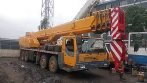 Mobile Crane