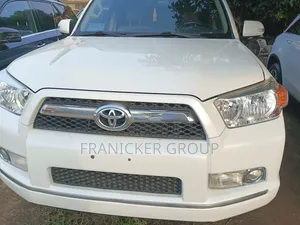 Toyota 4-Runner 2010 White