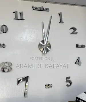 Vreaone Wall Clock