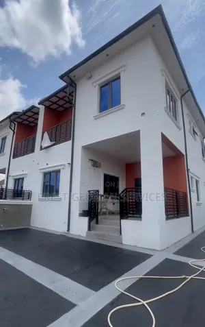 Furnished 4bdrm Duplex in Fo1 Military Pension for sale